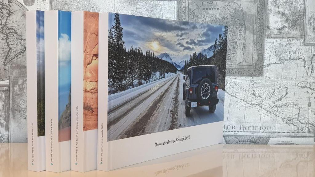 Eine Auswahl meiner Fotobücher von Journi