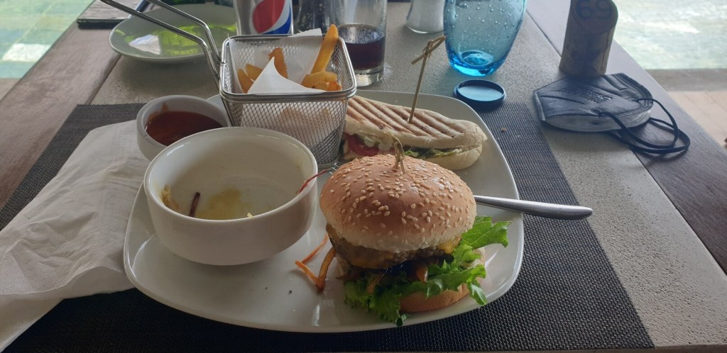 Mittagesssen im Karay