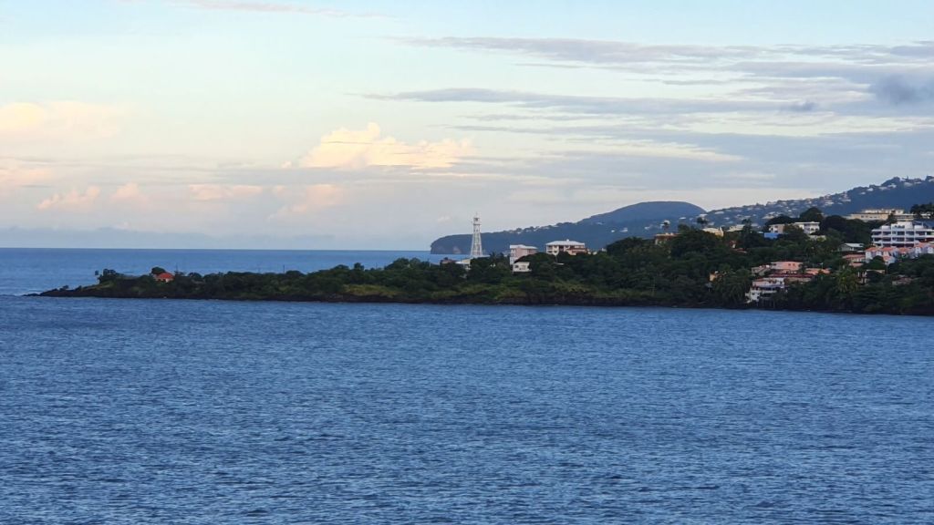 Hafeneinfahrt nach Martinique