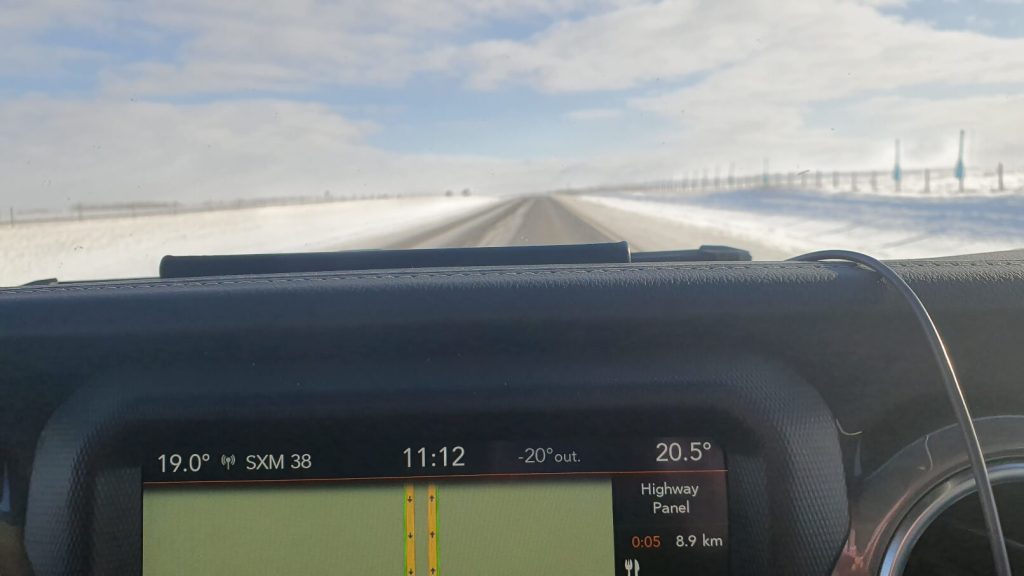 Rückfahrt mit dem Mietwagen nach Calgary bei Minus 20 Grad