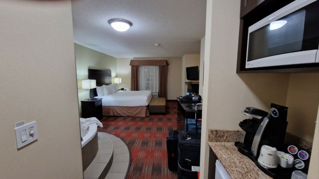 Best Western Plus Red Deer Inn & Suites