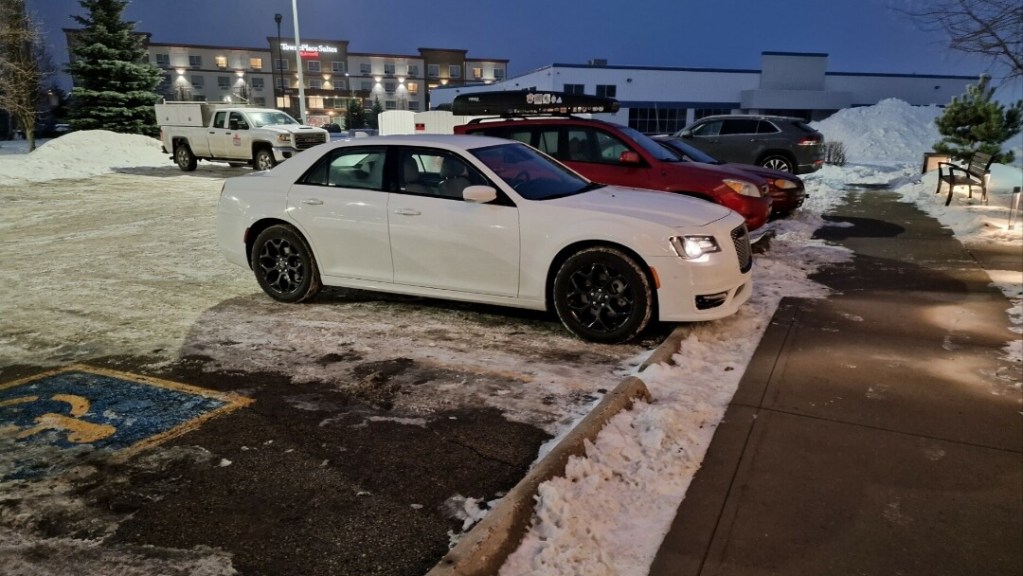 Chrysler 300C in Red Deer