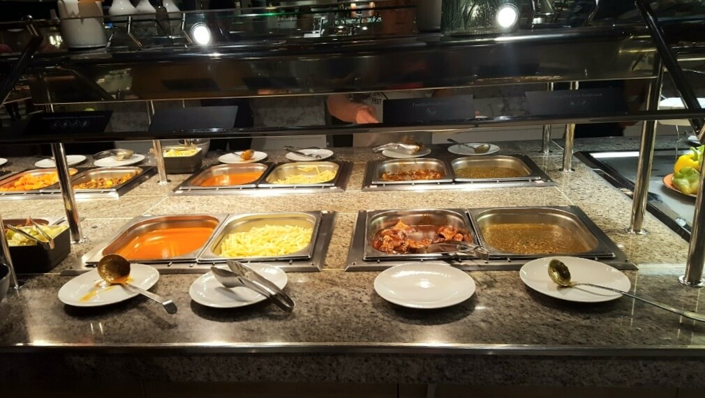 Buffetrestaurant Anckelmannsplatz auf der Mein Schiff 2