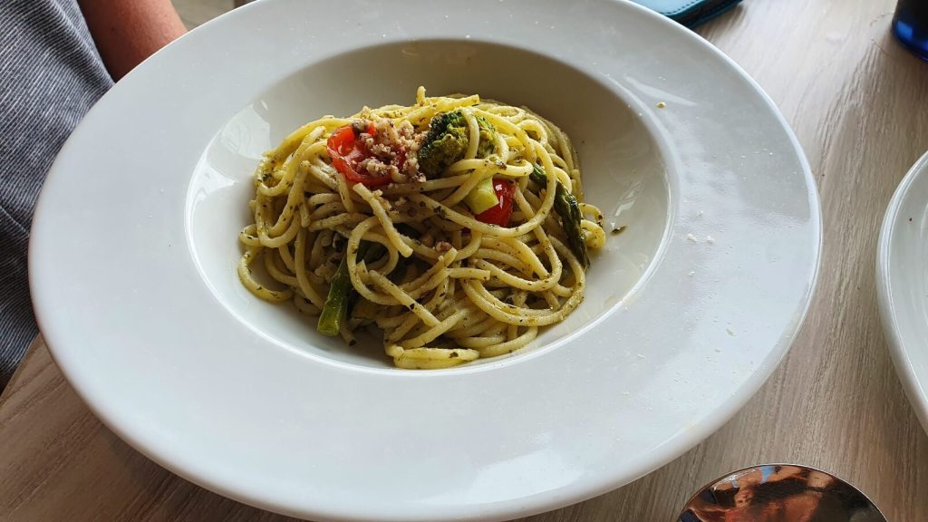 Spaghetti im Ganz Schön Gesund auf der Mein Schiff 2