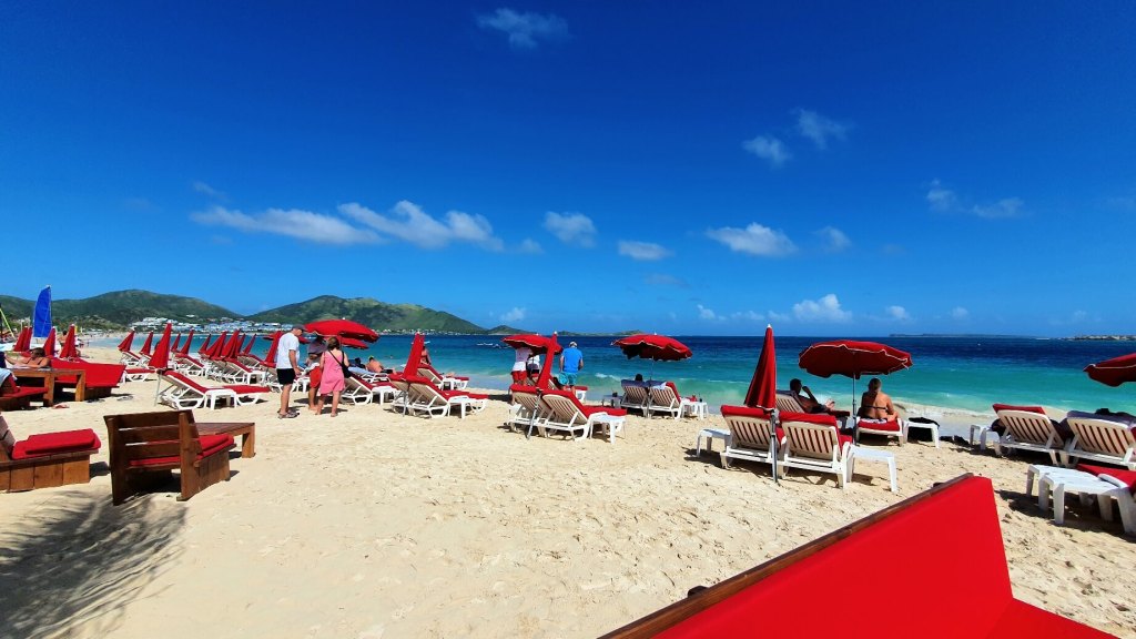Kontiki Beach Club