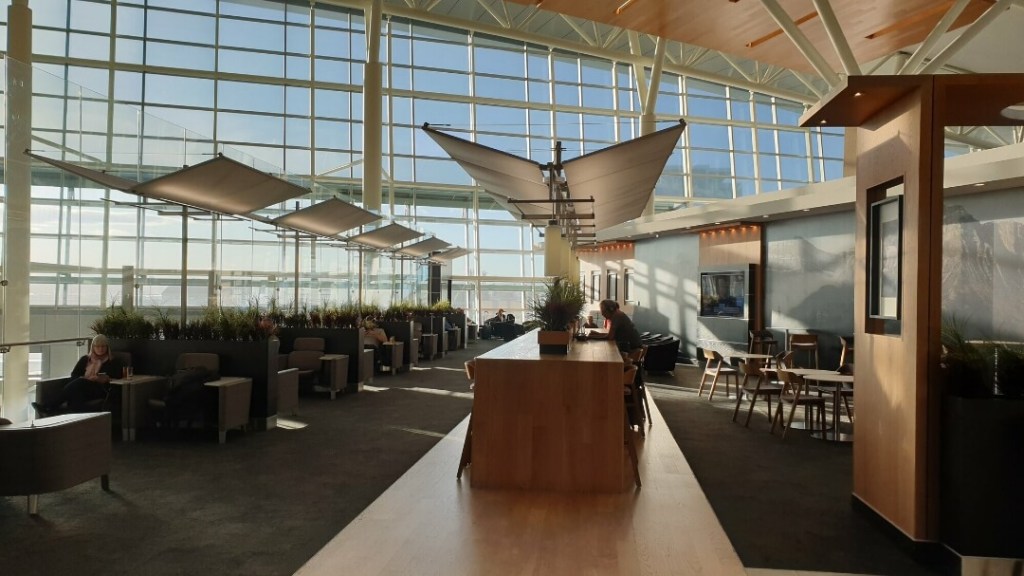 Aspire Business Class Lounge in Calgary