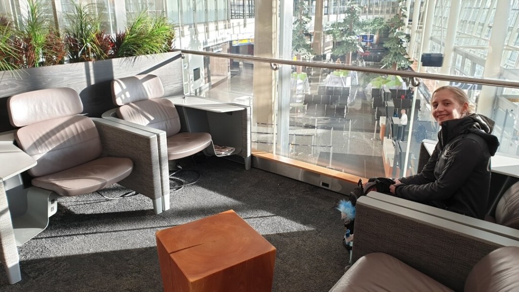 Aspire Business Class Lounge in Calgary