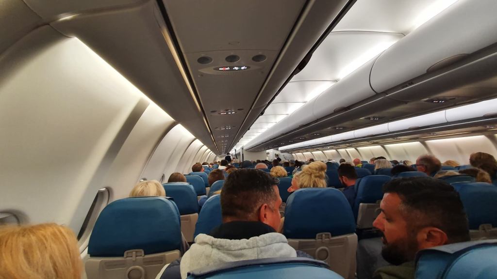 Schlechte Verhältnisse im Flieger der Smart Lynx