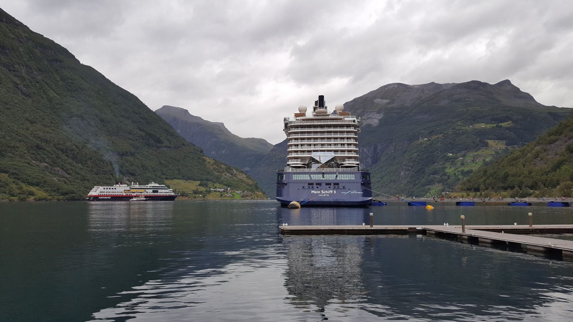 Kreuzfahrt Norwegen / Schottland, Mein Schiff 3