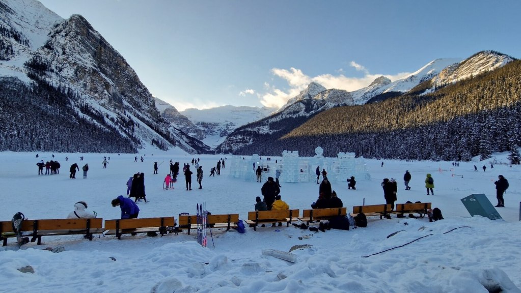 Schlittschuhlaufen auf dem Lake Louise