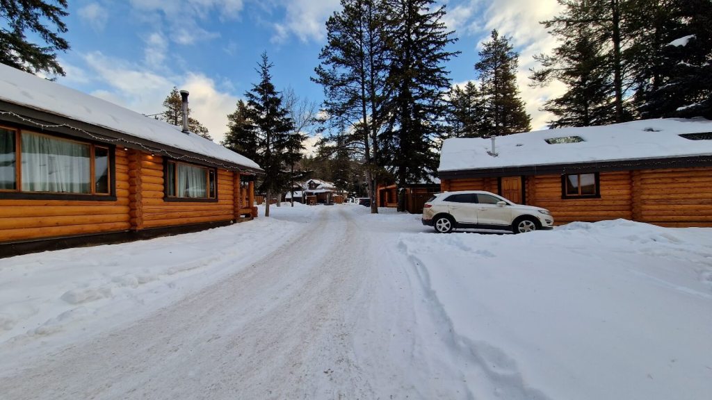 Winter im Banff National Park in den Castle Mountain Chalets