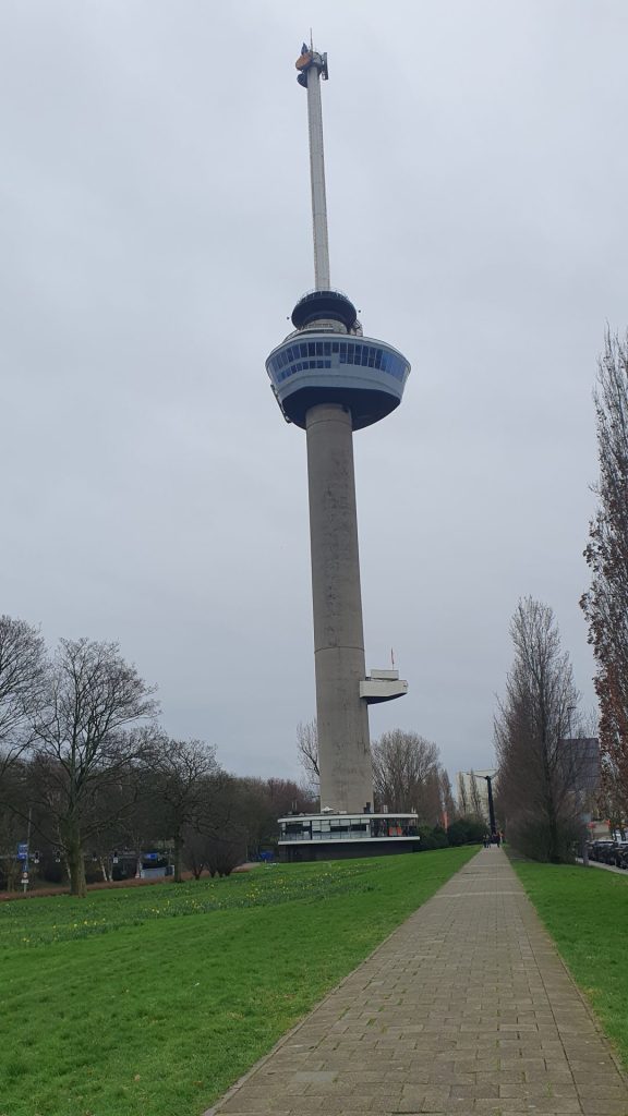 Der Euromast Aussichtsturm