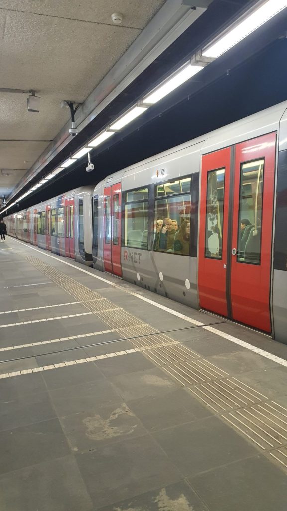 U-Bahn in Rotterdam
