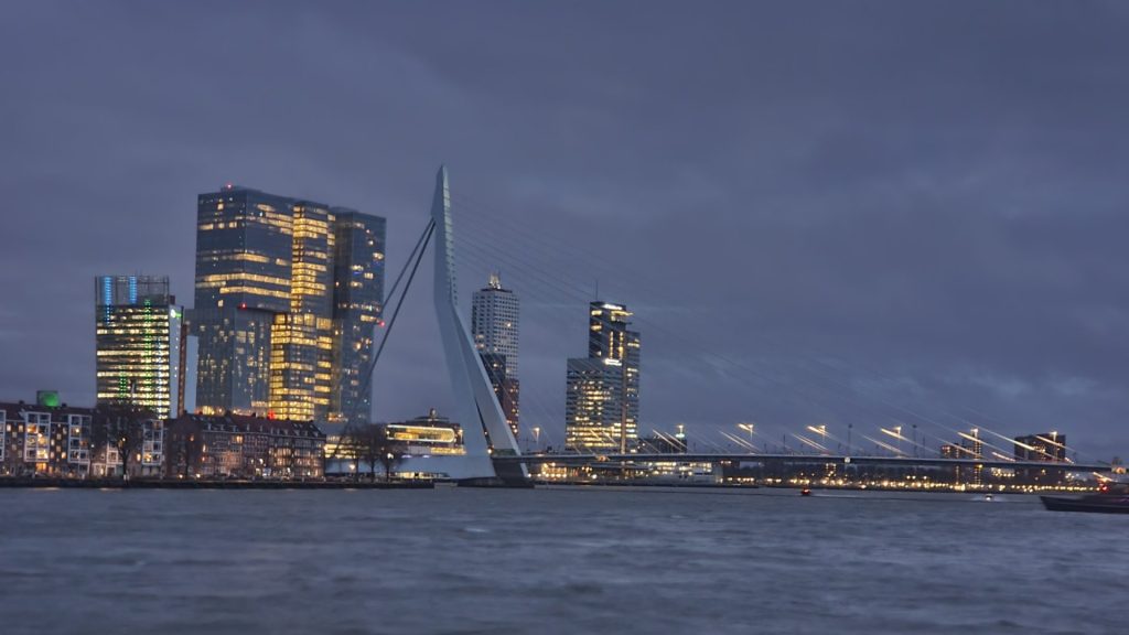 Rotterdam bei Nacht