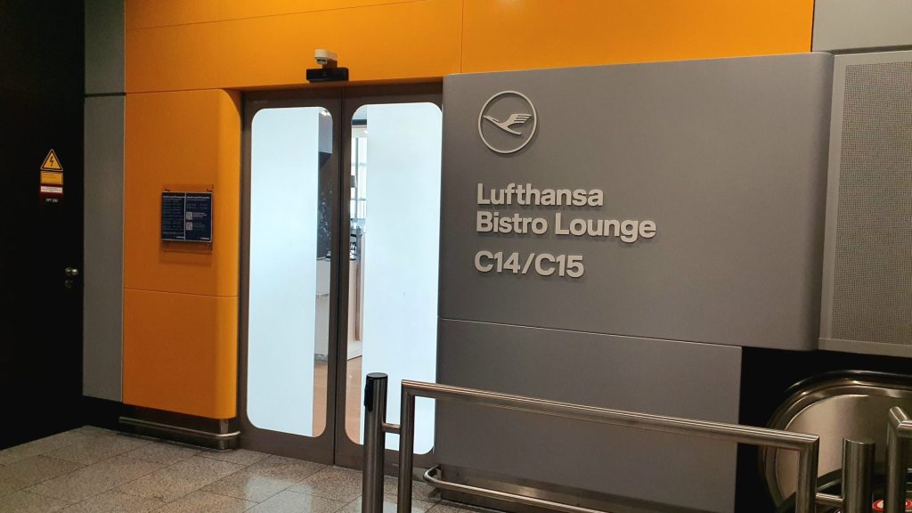 Lufthansa Bistro Lounge am Frankfurter Flughafen