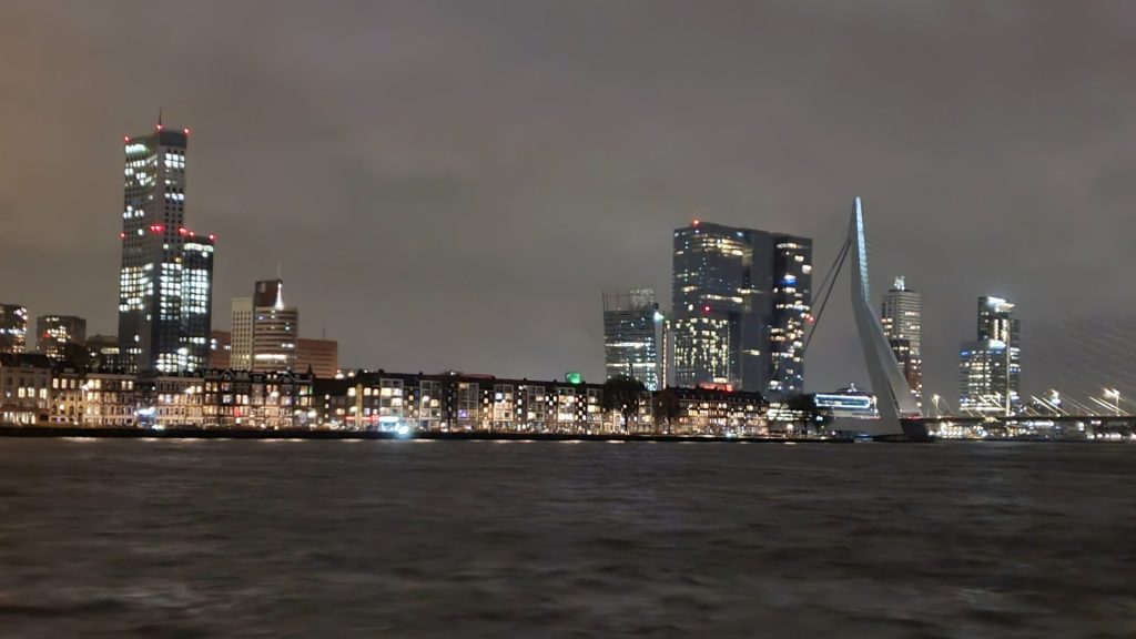 Rotterdam bei Nacht