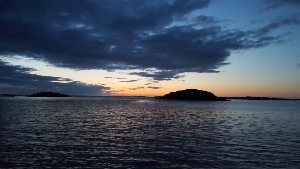 Sonnenuntergang auf der Mein Schiff in Norwegen