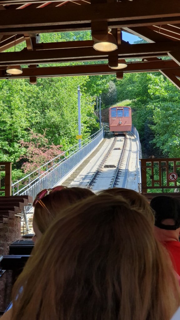 Die historische Bergbahn zum Königstuhl