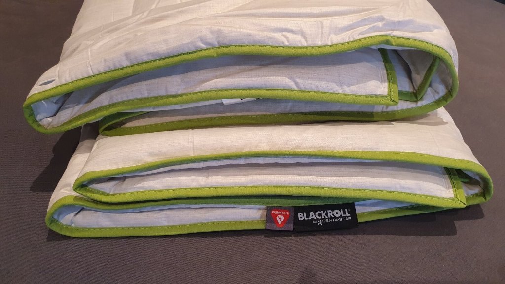 Die Blackroll Recovery Blanket