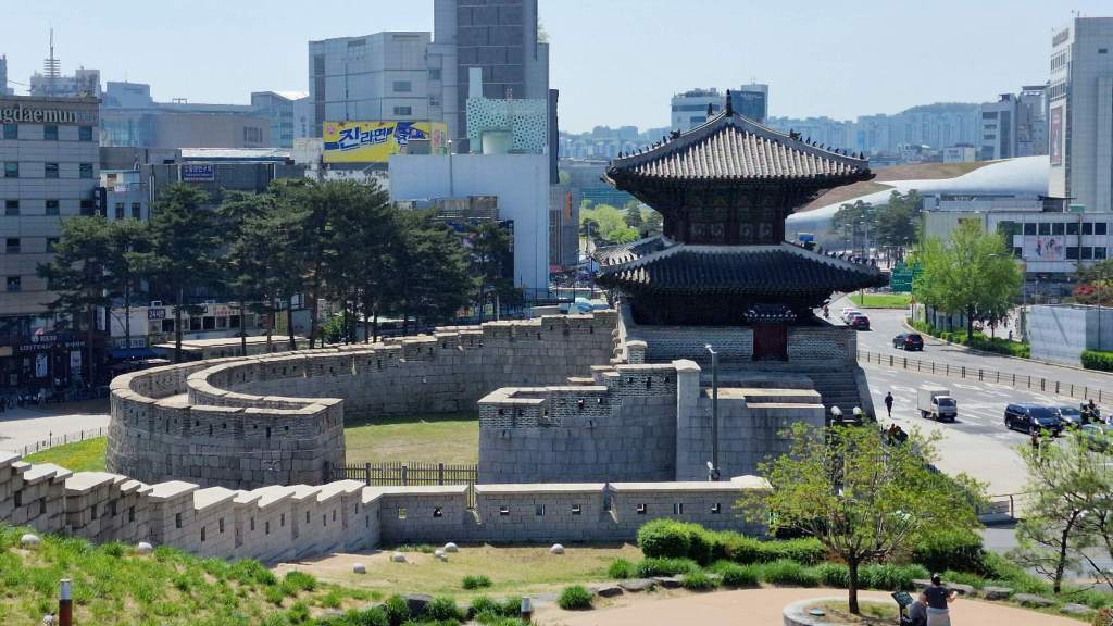 Dongdaemun Tor nahe der Seoul City Wall