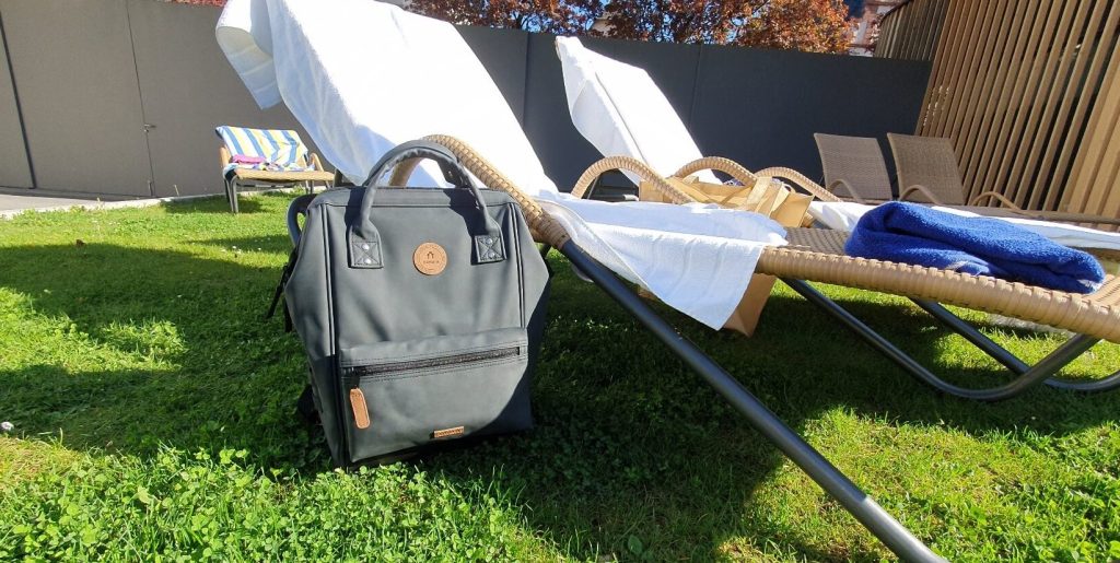 Praxiseinsatz in der Therme des Cabaia Adventurer Rucksack M