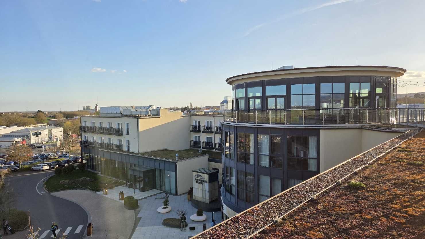 Vital Hotel Frankfurt Erfahrungen: Wellnesshotel mit Therme