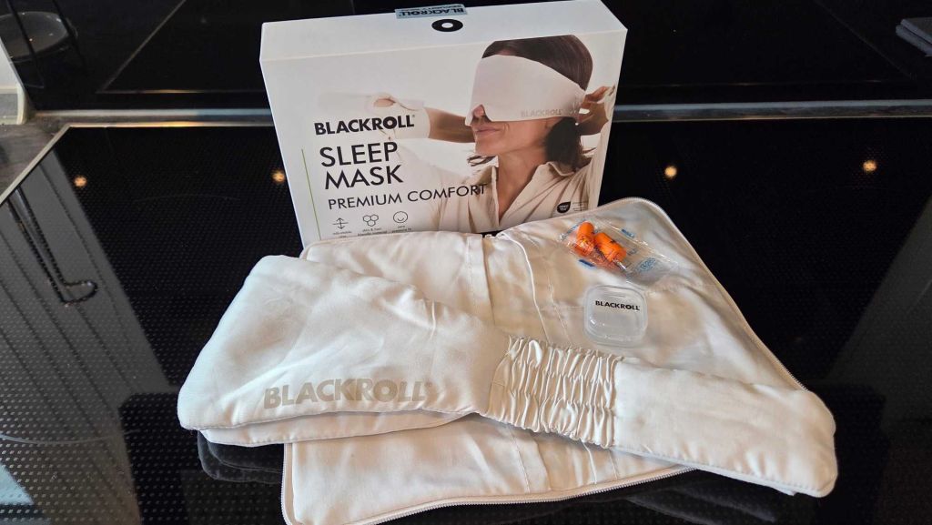 BLACKROLL Schlafmaske in der Originalverpackung