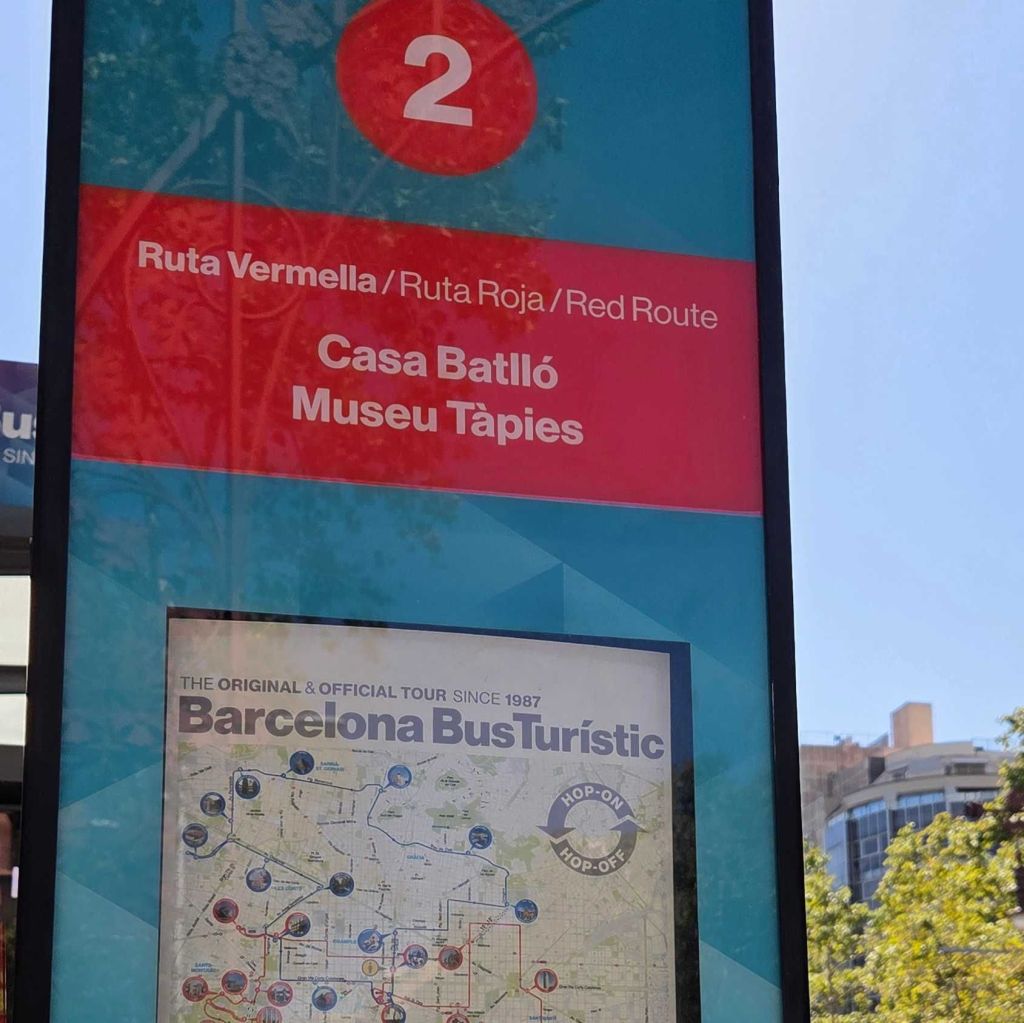 Bushaltestelle an der Passeig de Gràcia